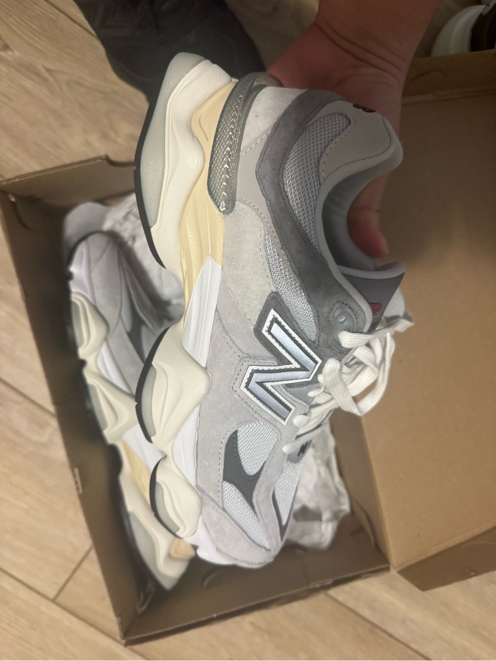 New Balance Women's Gray, White & Cream Chunky Sneaker